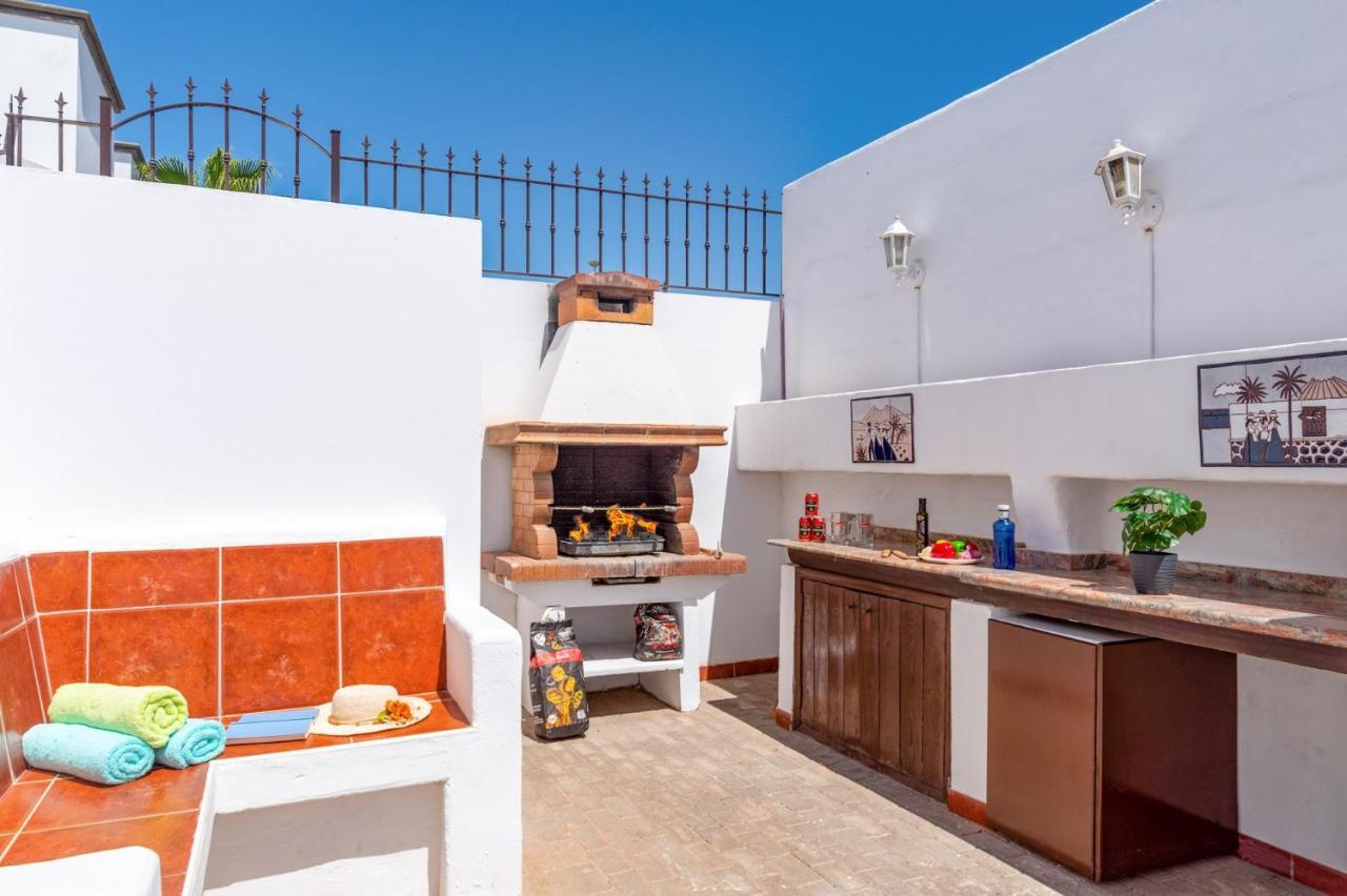 Villa Mannat By Villa Plus Puerto del Carmen  Exteriör bild